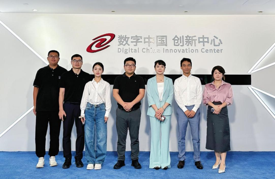 长安汽车杨军华一行到访神州数码和J9国际站 J9，共谋汽车业务创新之道